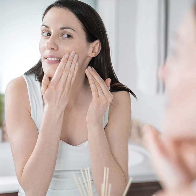 Vitamin VC in stock solution Original Liquid Moisturizing Improves Dark Spots Fades face serum